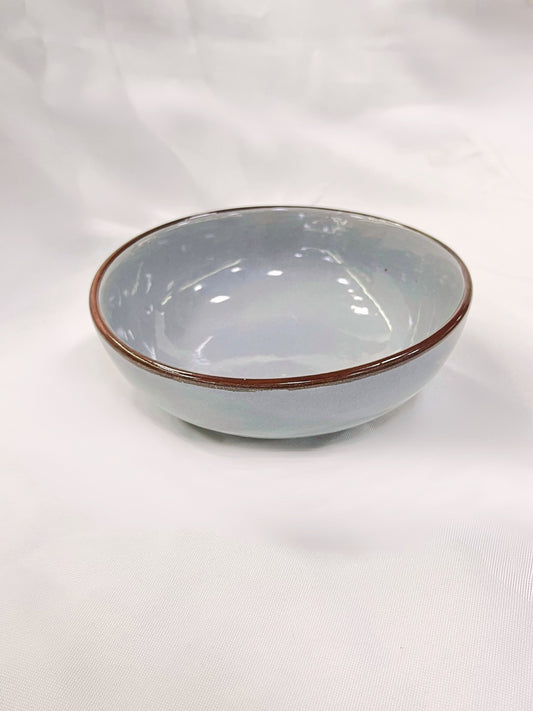 SERVING BOWL- DOTTED GREY